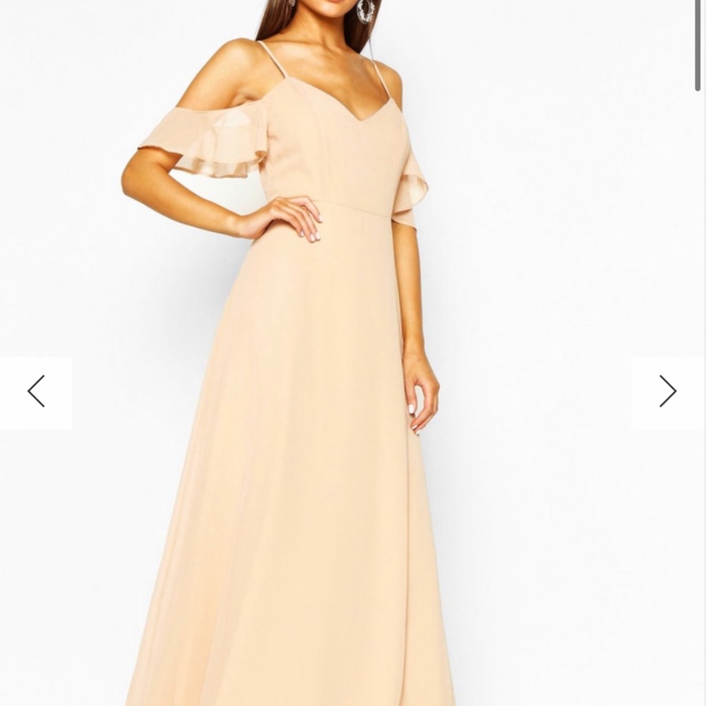 Chiffon open shoulder maxi dress size US size 8 NWOT